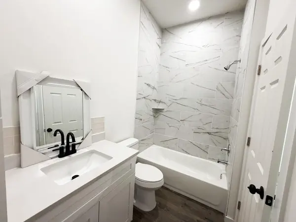 138 Blushing DR, Cedar Creek, TX 78612