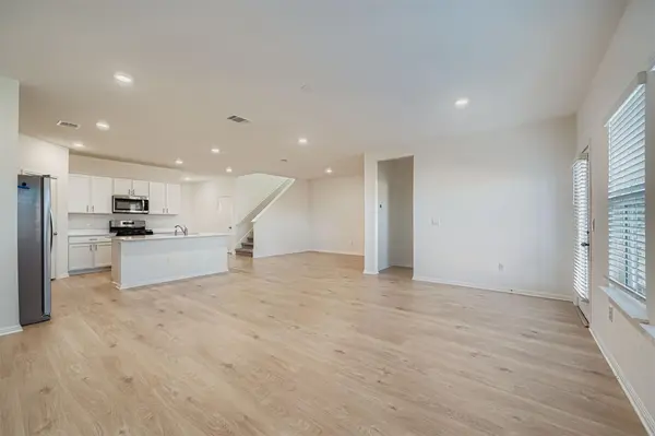 1949 Bovine PASS, Leander, TX 78641