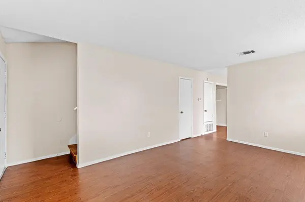 8412 Garcreek CIR #D, Austin, TX 78724