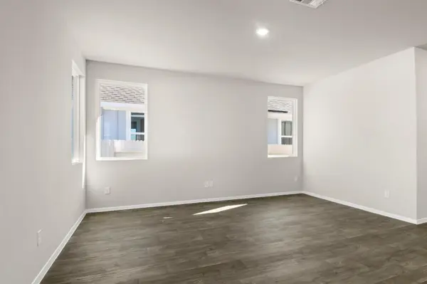165 Daylily DR, Elgin, TX 78621