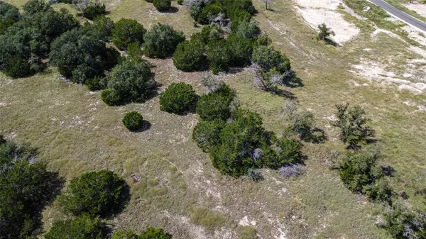39 Buckskin PATH, Fredericksburg, TX 78624