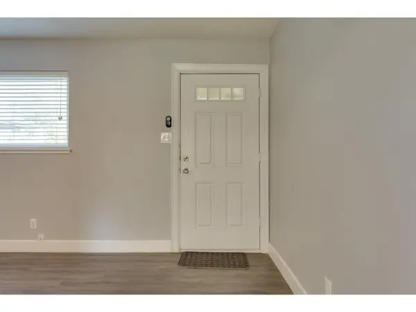 1606 Parker LN, Austin, TX 78741