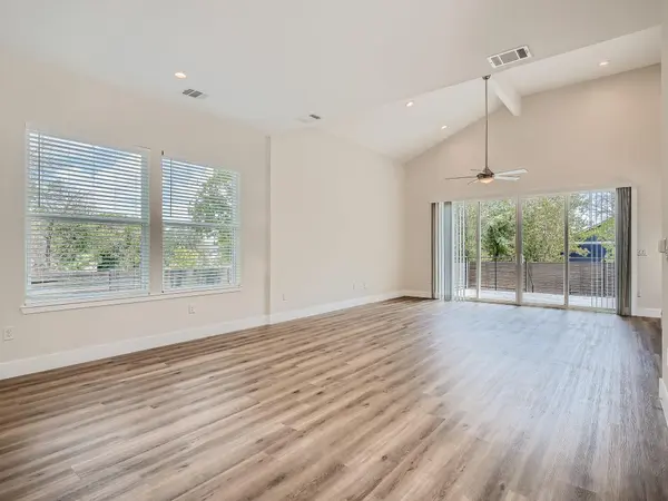 6919 Bethune Ave #B, Austin, TX 78752