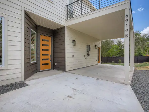 6919 Bethune Ave #B, Austin, TX 78752