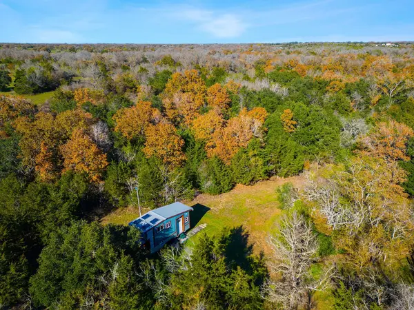 272 Deadwood RD, Cedar Creek, TX 78621
