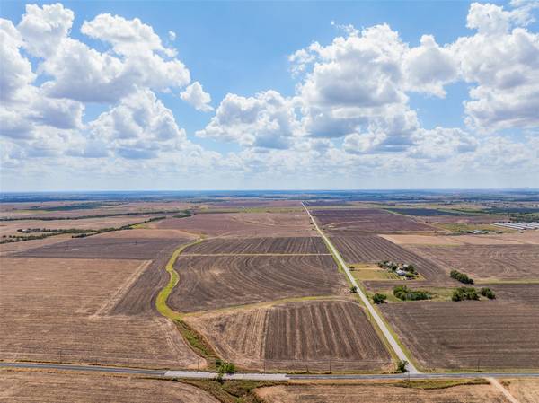 000 Wells LN, Manor, TX 78653