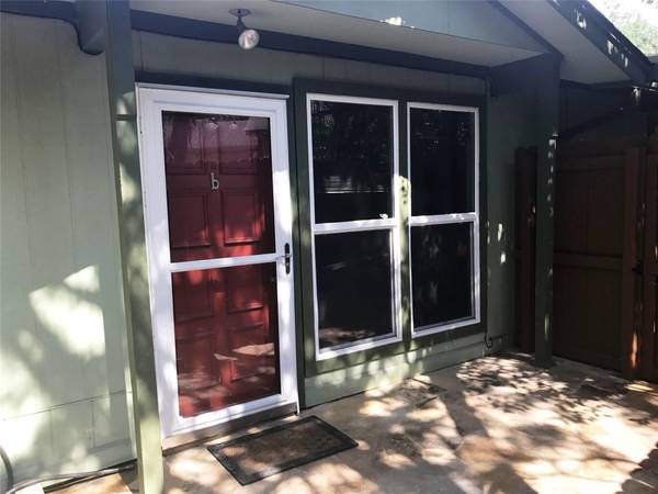 816 Ramble LN #B, Austin, TX 78745