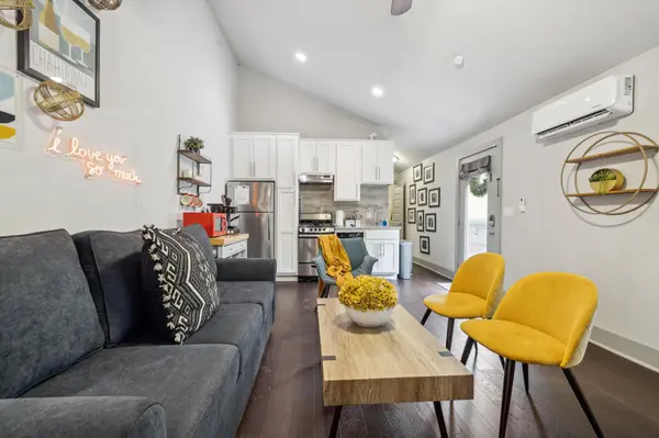 1139 1/2 Poquito ST #3, Austin, TX 78702