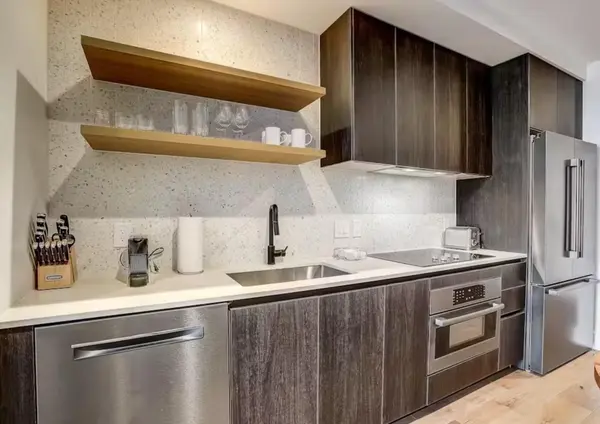 48 East Ave #1705, Austin, TX 78701