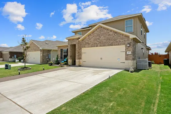 411 Water Way Ave, Hutto, TX 78634