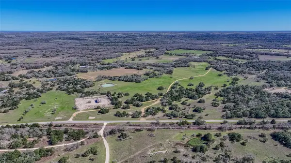 3817 FM 154 RD, Muldoon, TX 78949