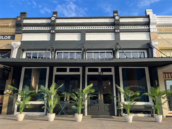 115 W 2nd ST, Taylor, TX 76574