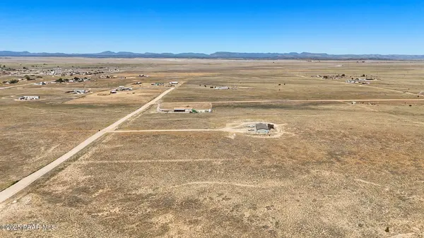 00 W Cherry Blossom LN, Paulden, AZ 86334