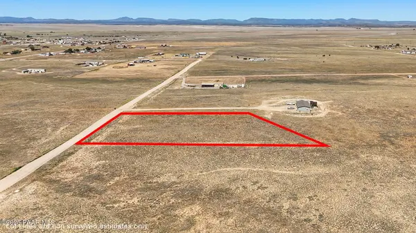 00 W Cherry Blossom LN, Paulden, AZ 86334