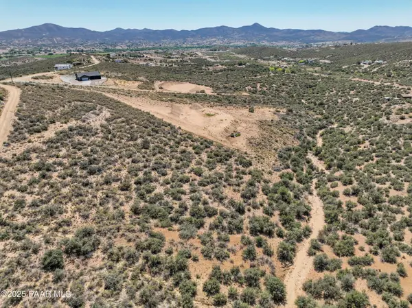 1285 Stumps Rd, Dewey-humboldt, AZ 86327