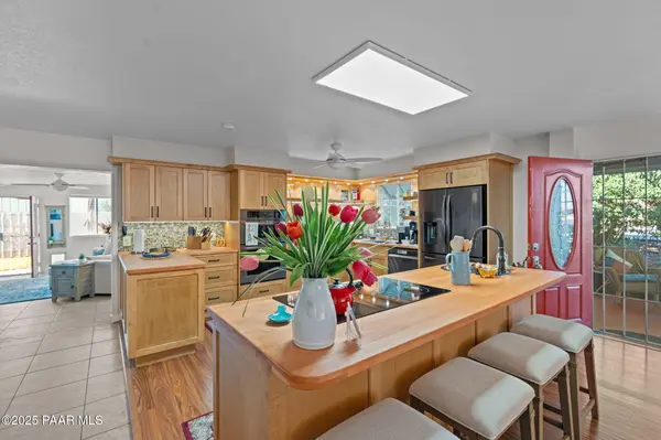 1875 W Aguila DR, Wickenburg, AZ 85390