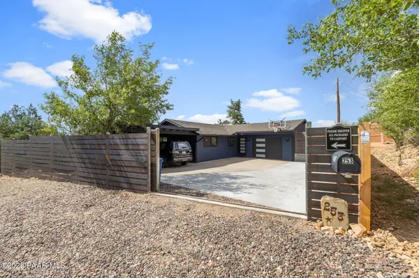 253 S Willow ST, Prescott, AZ 86303
