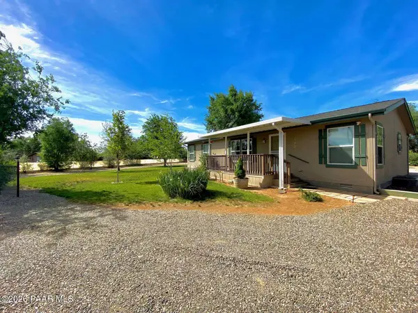 1221 W Poco LN, Chino Valley, AZ 86323