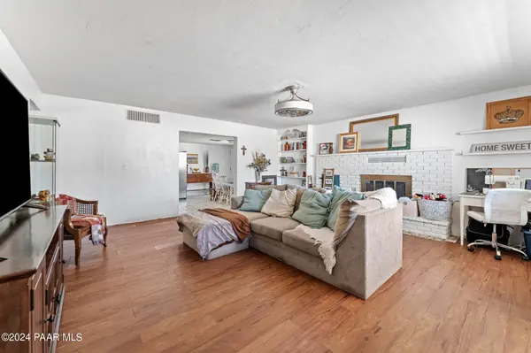 331 W Center ST, Wickenburg, AZ 85390