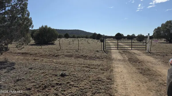 0 Harris Valley Ranch Rd RD, Seligman, AZ 86337