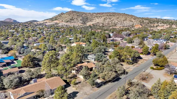 3030 N Hozoni RD, Prescott, AZ 86305