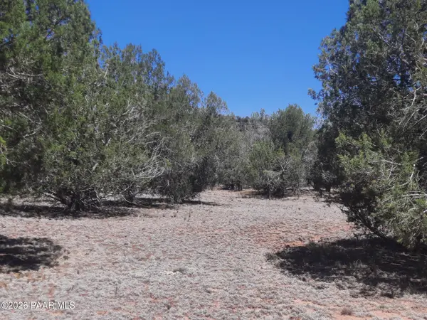 010d W Our ST, Seligman, AZ 86337