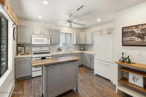 1388 E Pine Ridge DR, Prescott, AZ 86303