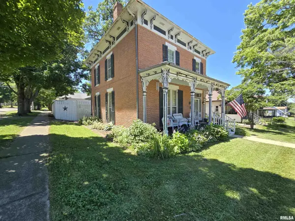 650 CRAWFORD ST, Warsaw, IL 62379
