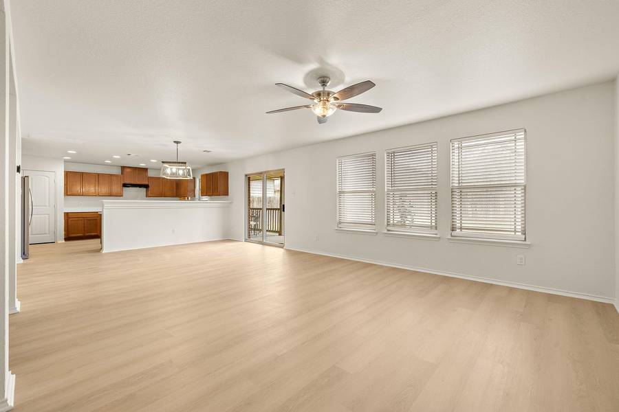924 Oatmeal DR, Pflugerville, TX 78660