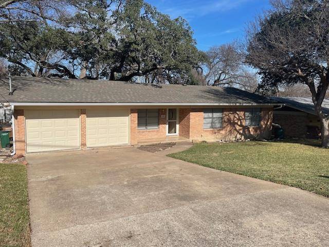 102 W Covington DR, Austin, TX 78753