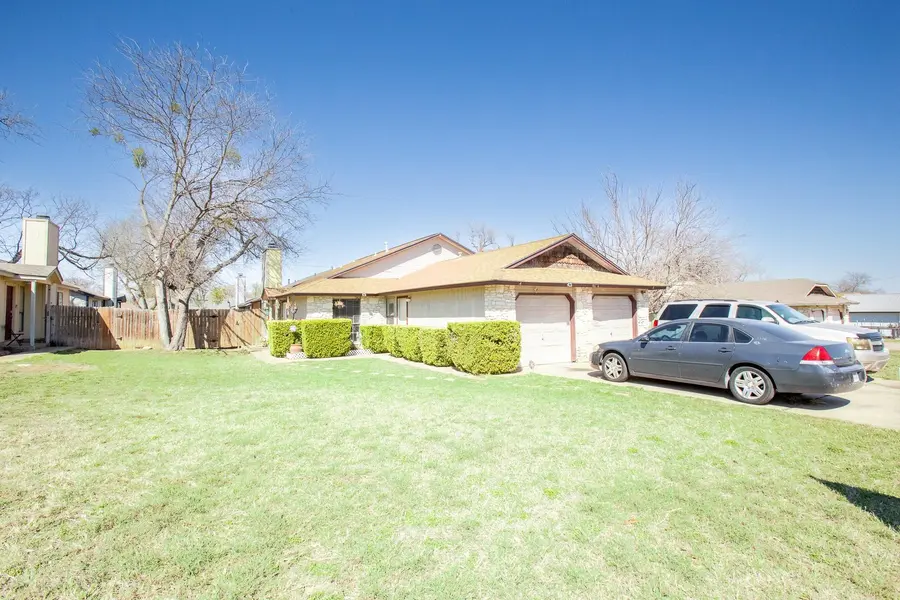606 Misty Morning WAY #A and B, Round Rock, TX 78664