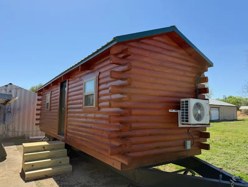 203 W 22nd ST #12 / CABIN, Cameron, TX 76520