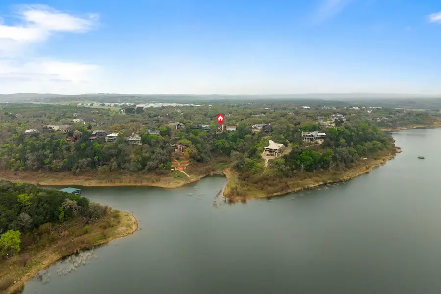 403 Coventry RD, Spicewood, TX 78669