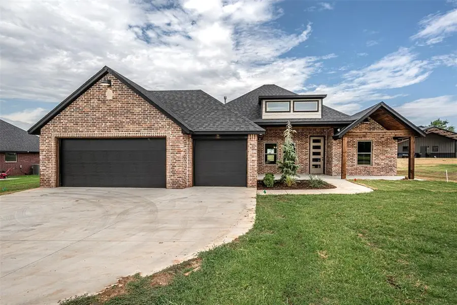 1106 County Street 2958, Tuttle, OK 73089