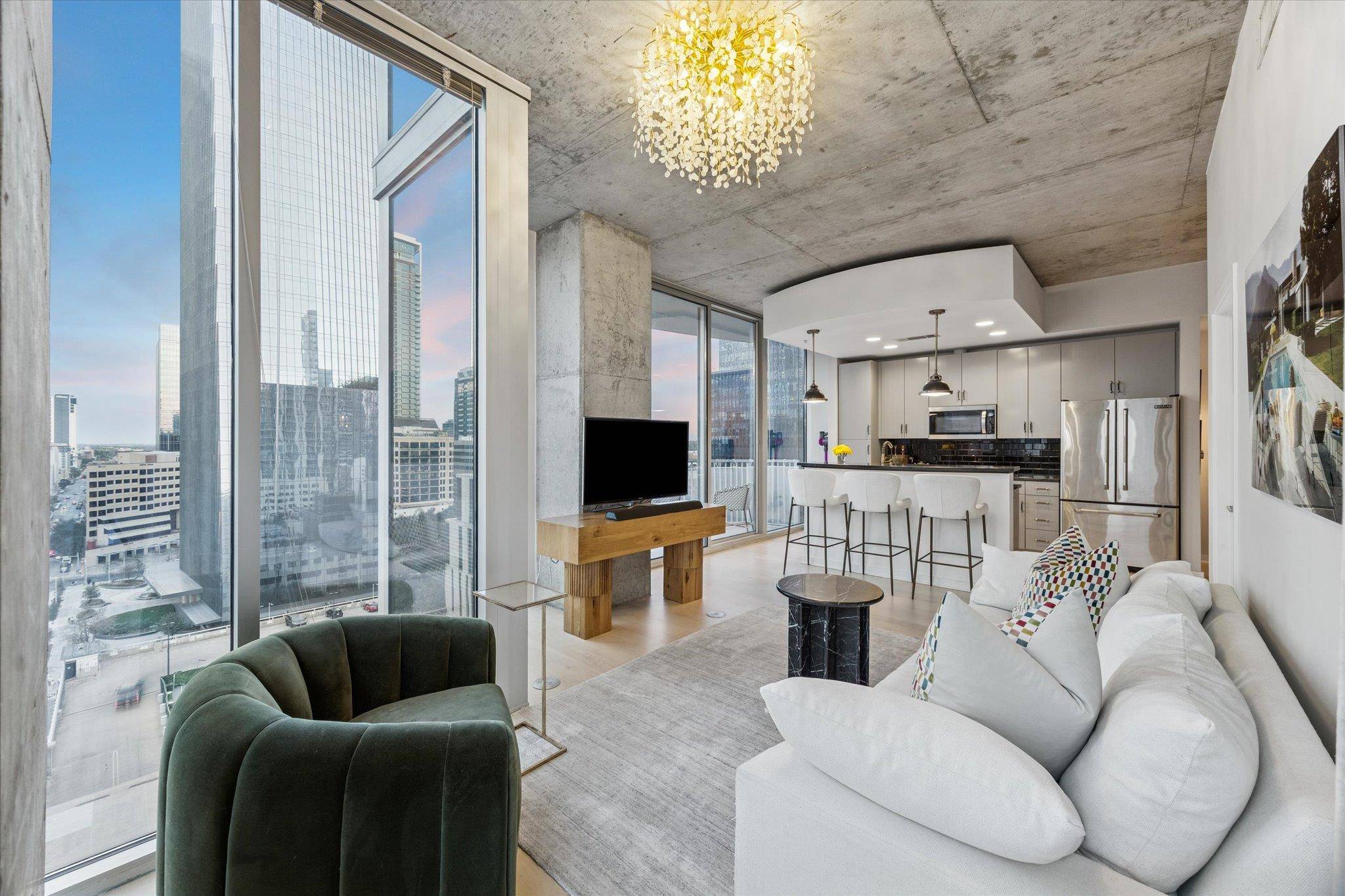 360 Nueces ST #1417, Austin, TX 78701