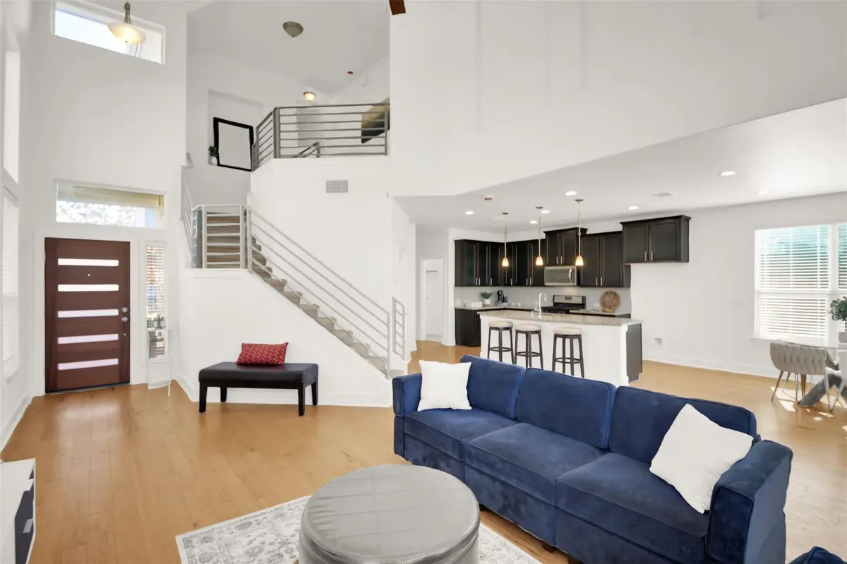 2308 Montague ST, Austin, TX 78741