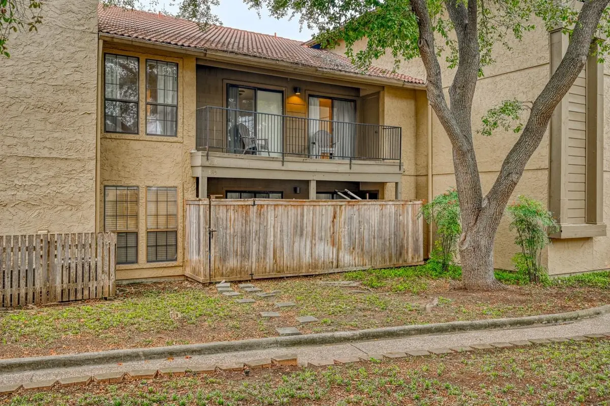 1202 Thorpe LN #616, San Marcos, TX 78666