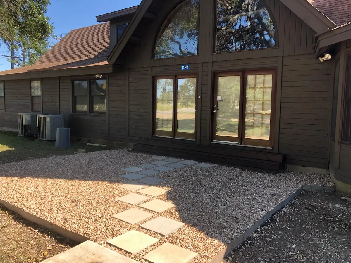 4225 E Highway 290, Dripping Springs, TX 78620