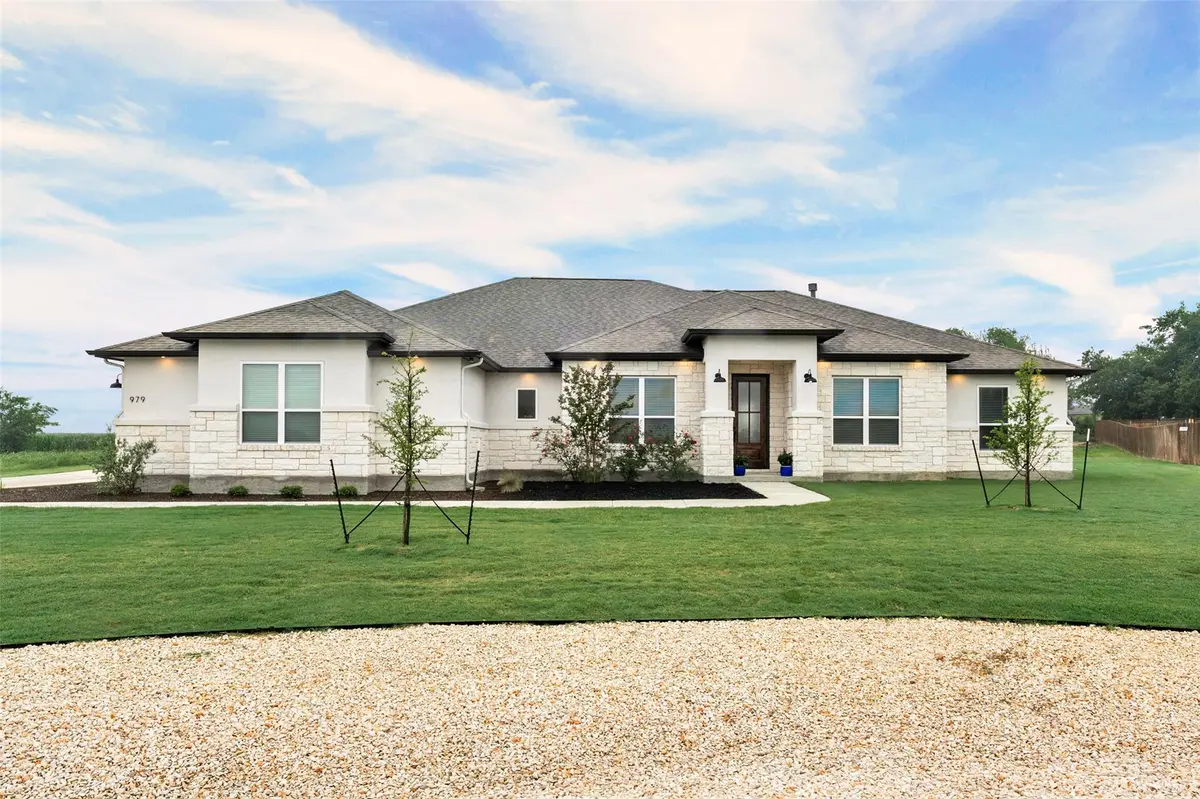 979 Inka RD, Salado, TX 76571