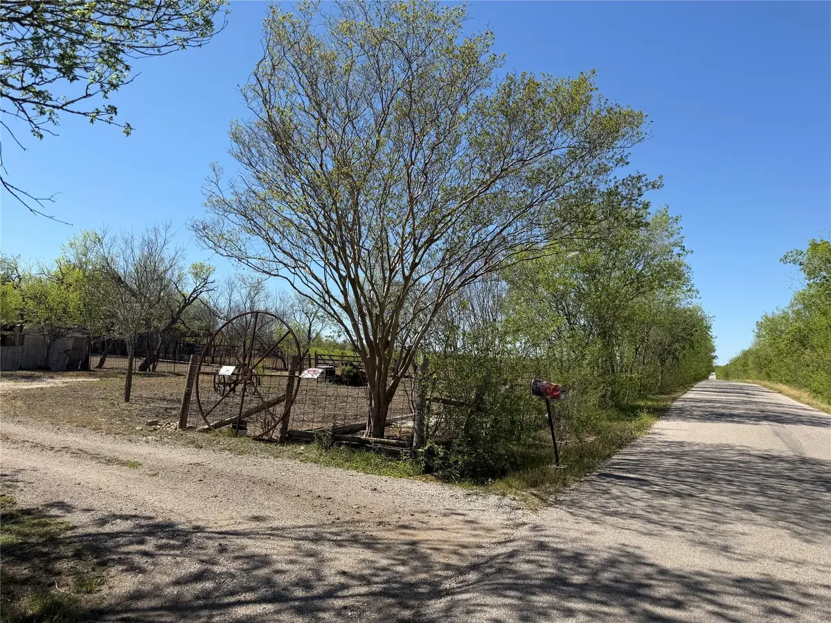 12129 Glass RD #3, Buda, TX 78610
