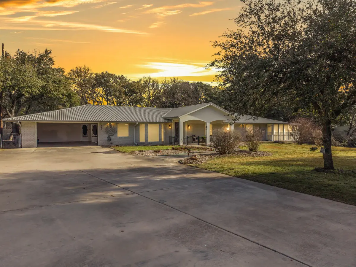 888 Shanklin RD, Belton, TX 76513