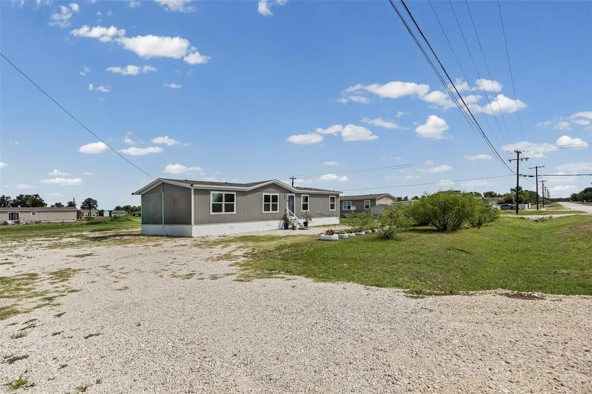 128 Ciervo ST, Cedar Creek, TX 78612