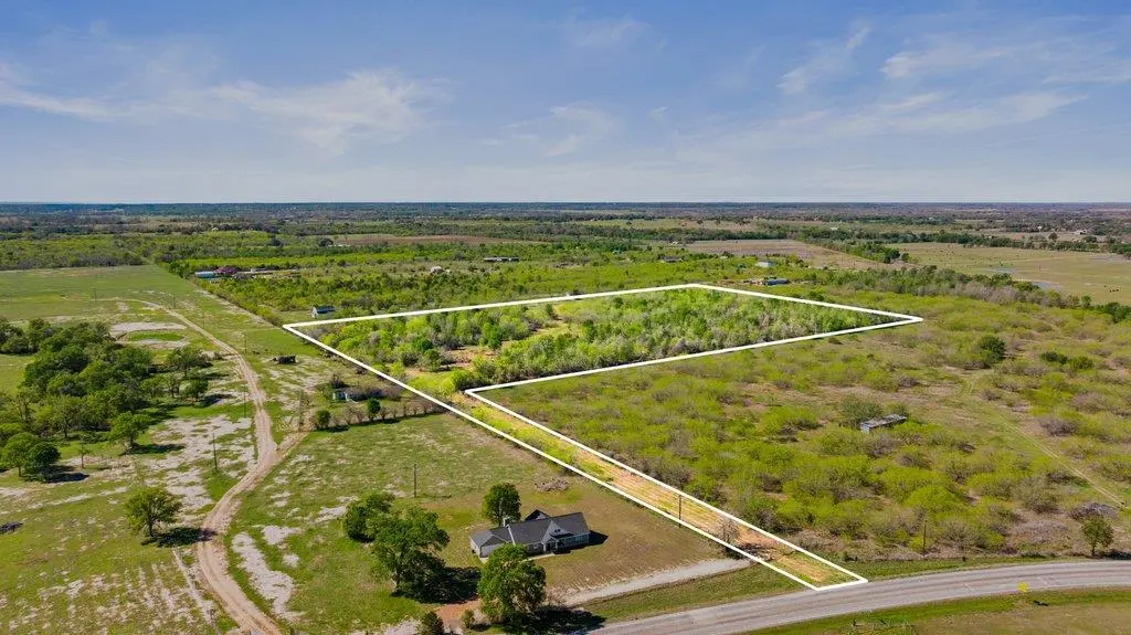 8530 FM 153, La Grange, TX 78945