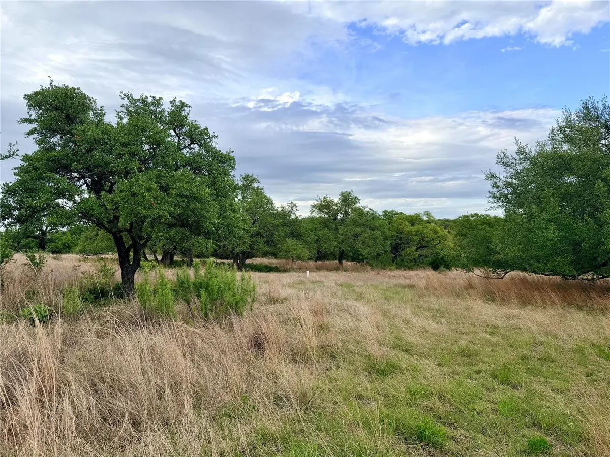 768 N Walnut Springs RD, Johnson City, TX 78636