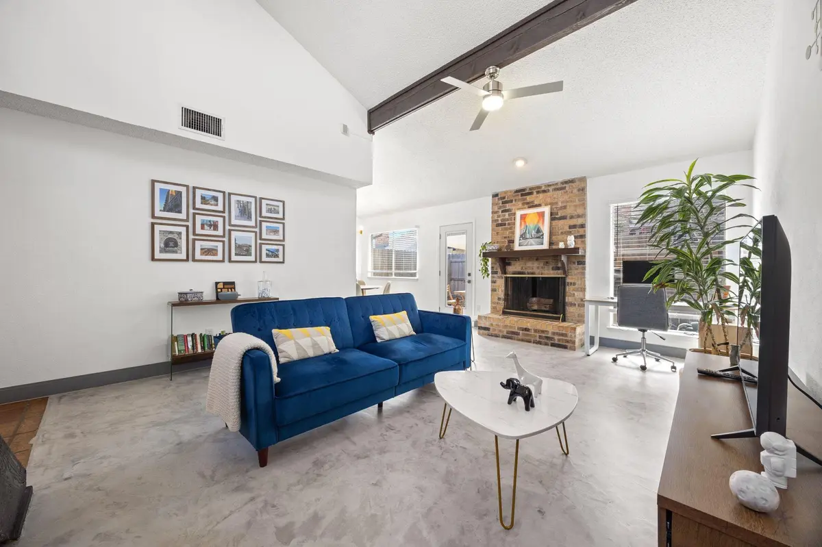 7256 Coronado CIR, Austin, TX 78752