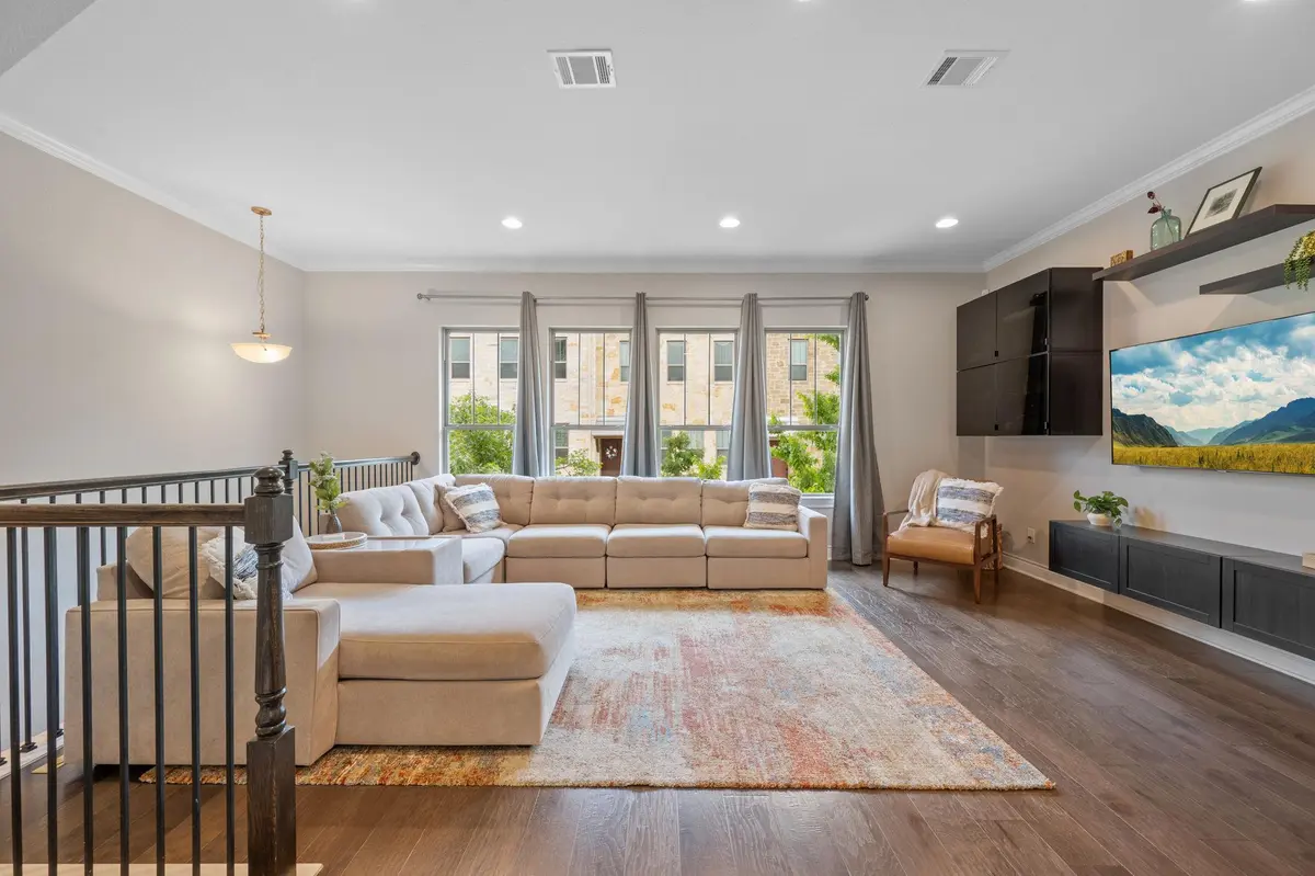 308 Adams ST, Georgetown, TX 78628