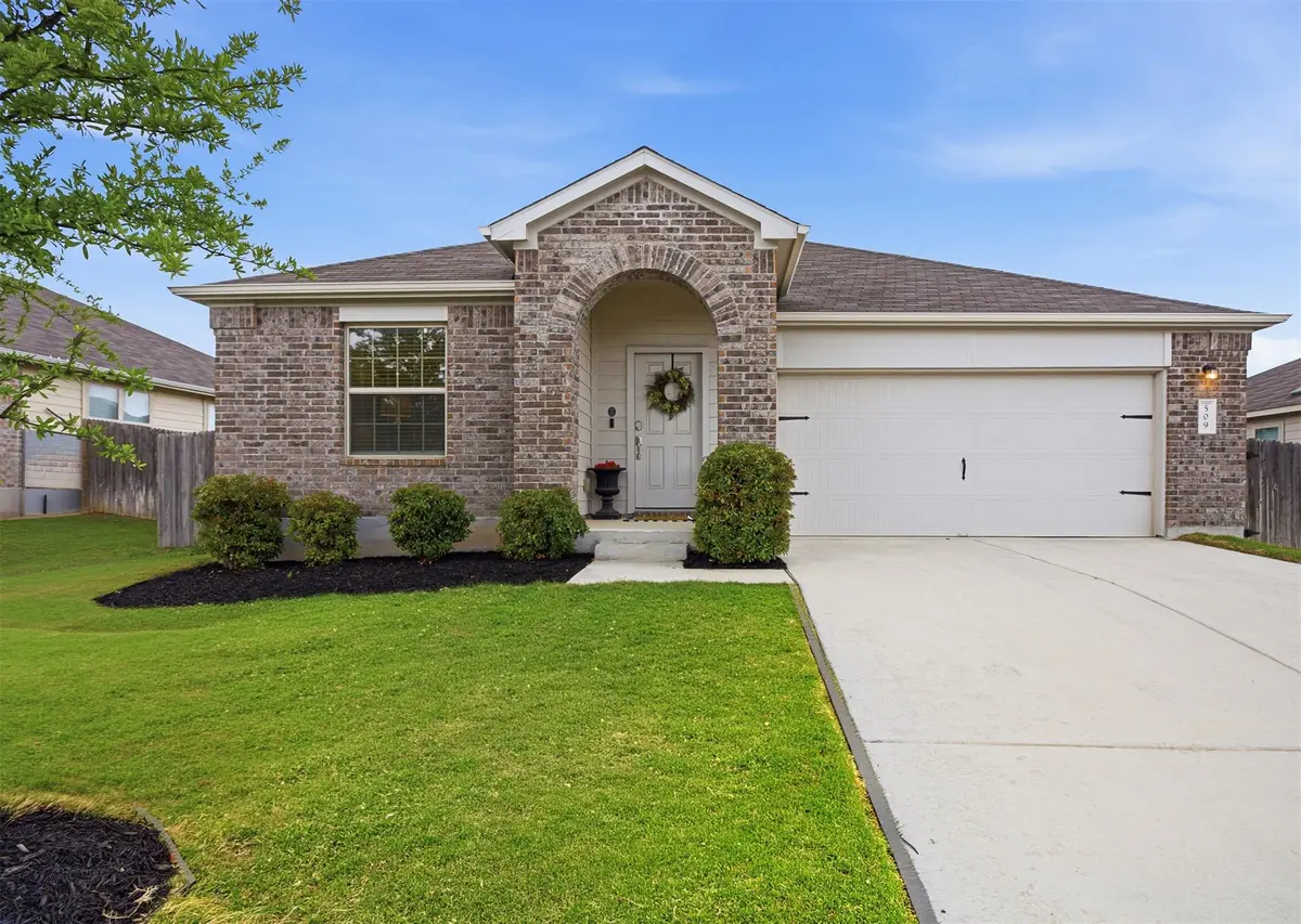 509 Marklawn LN, Hutto, TX 78634