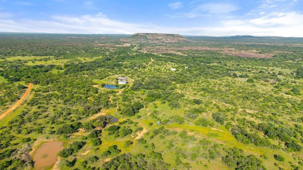 6304 County Road 110, Llano, TX 78643