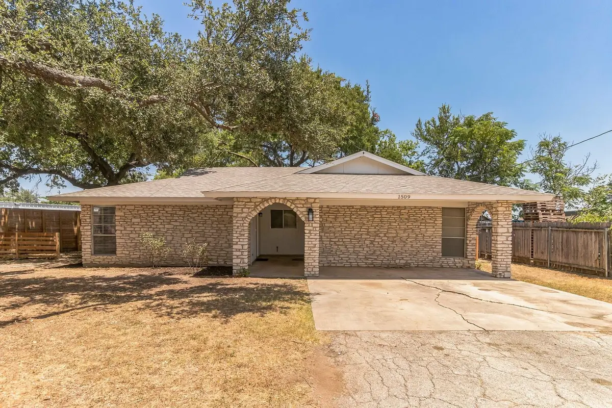 1509 Park LN, Georgetown, TX 78628