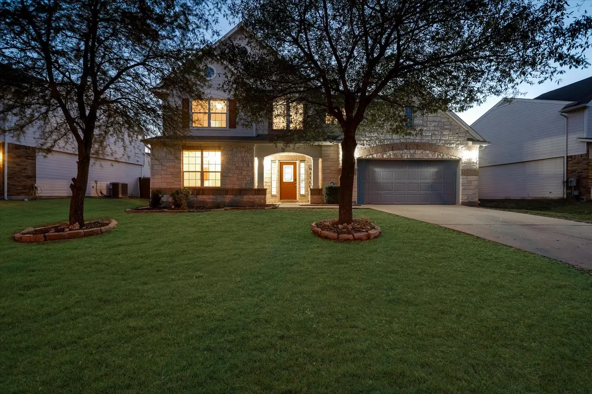 185 Hometown PKWY, Kyle, TX 78640